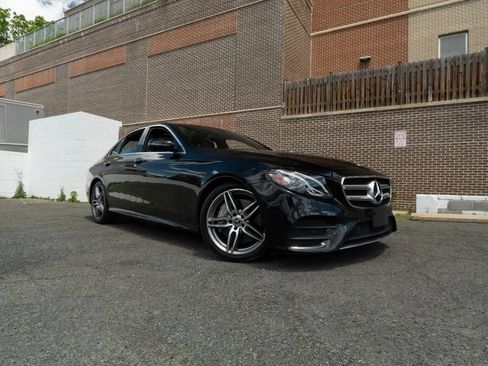 Used 2019 Mercedes-Benz E 300 w/ Premium 1 Package image 1