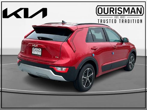 New 2026 Kia Niro EX image 4