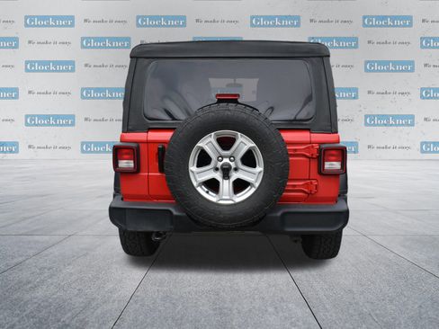 Used 2022 Jeep Wrangler Unlimited Sport AWD/4WD image 17