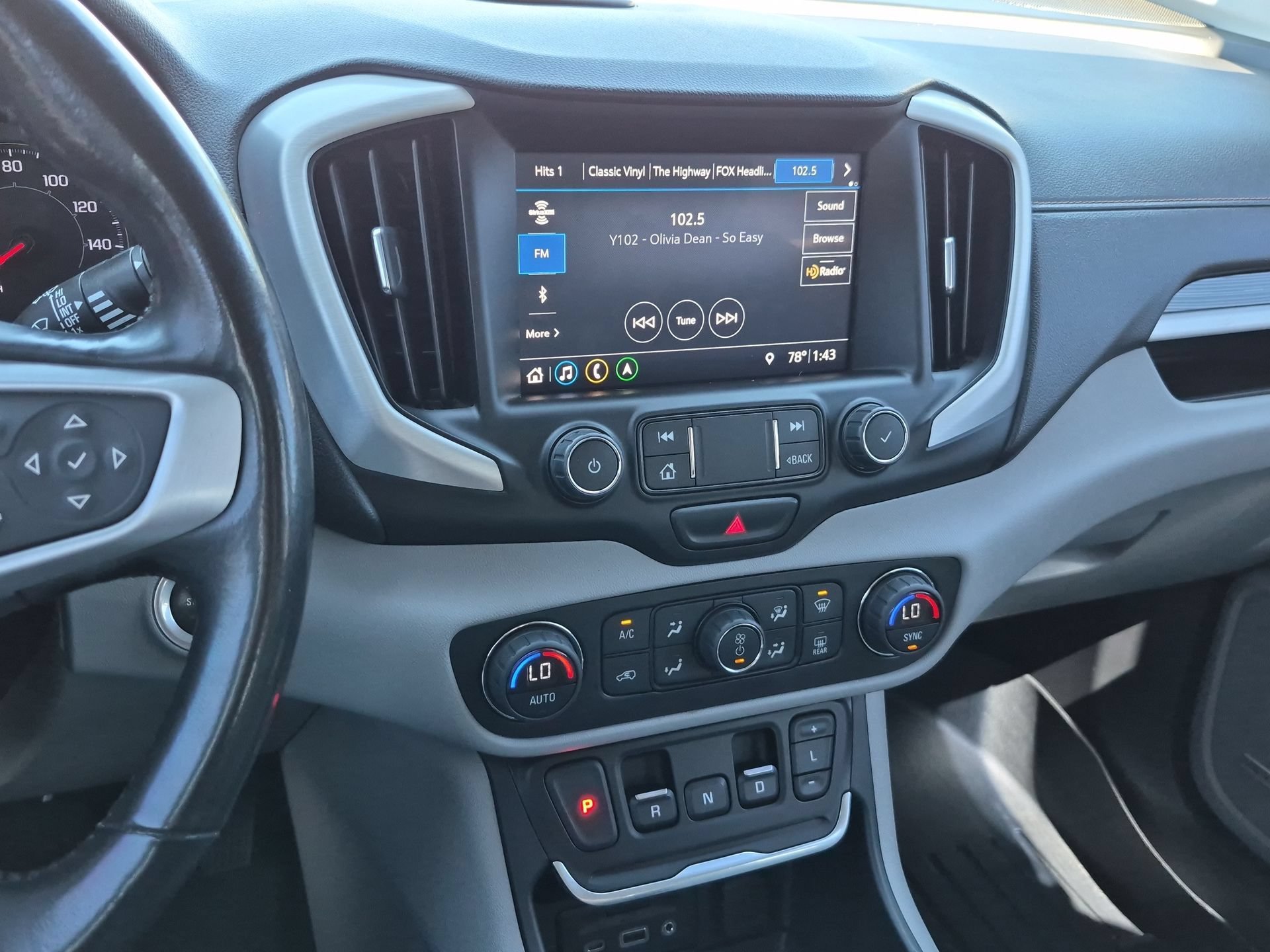 Certified 2021 GMC Terrain SLT w/ Infotainment Package II AWD/4WD image 13