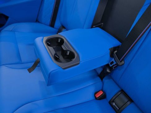 Used 2025 BMW M5 AWD/4WD image 38