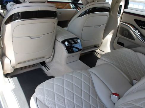 Used 2022 Mercedes-Benz S 580 4MATIC Sedan image 11