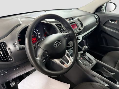 Used 2012 Kia Sportage LX w/ Convenience Pkg FWD image 12