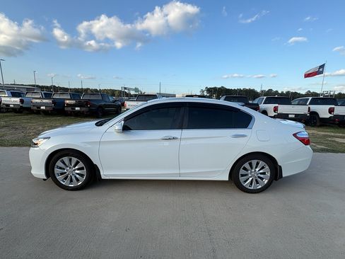 Used 2014 Honda Accord EX image 5