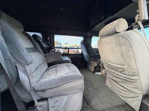Used 2002 Dodge B1500 RWD image 5