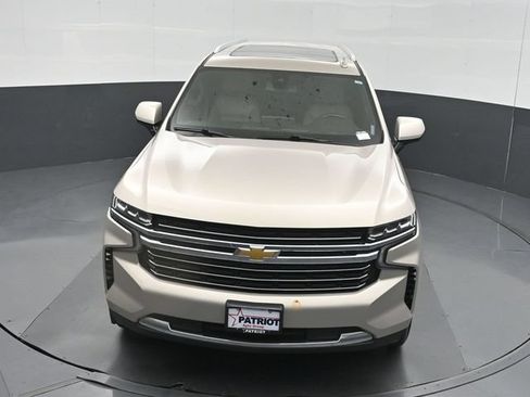Used 2021 Chevrolet Suburban LT w/ Rear Media and Nav Package AWD/4WD image 46