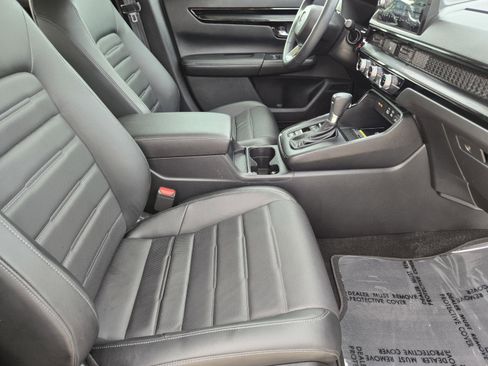 Used 2023 Honda CR-V EX-L image 10
