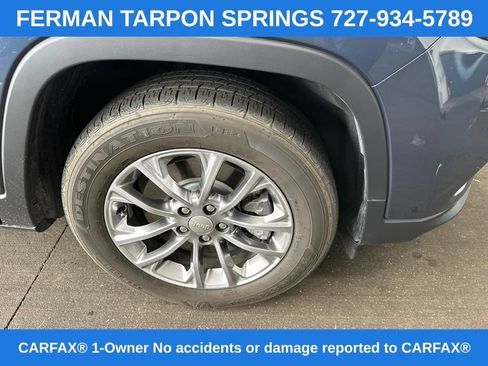 Used 2020 Jeep Cherokee Latitude Plus FWD image 3
