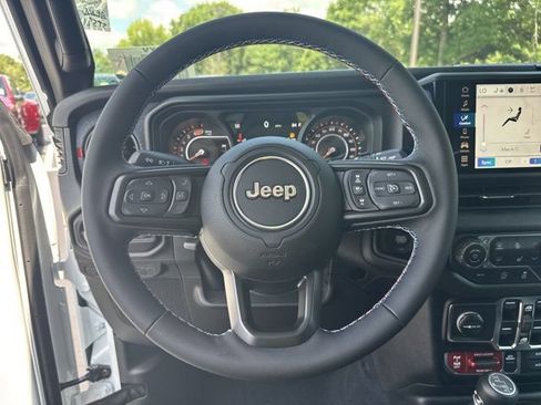 New 2026 Jeep Wrangler Unlimited Sport w/ Dual Top Group AWD/4WD image 20