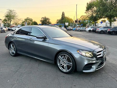 Used 2018 Mercedes-Benz E 300 w/ Premium 1 Package image 4
