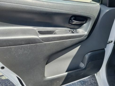 Used 2021 Nissan NV200 SV w/ Sliding Door Glass Package FWD image 11