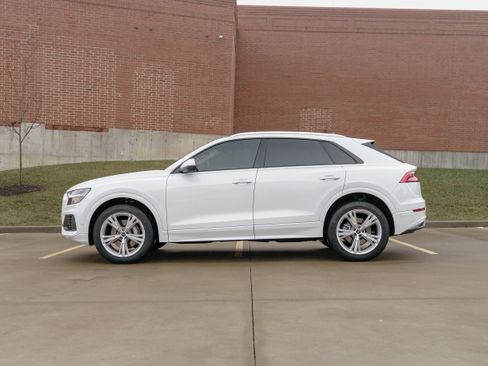 Certified 2023 Audi Q8 Premium w/ Convenience Package image 5