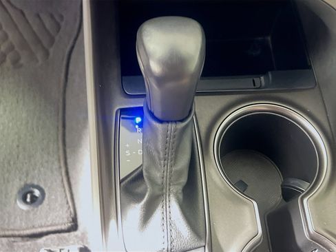 Used 2021 Toyota Camry SE FWD image 24