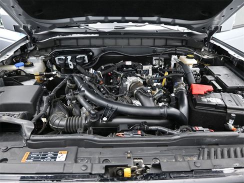 Used 2023 Ford Bronco Outer Banks w/ Sasquatch Package image 13