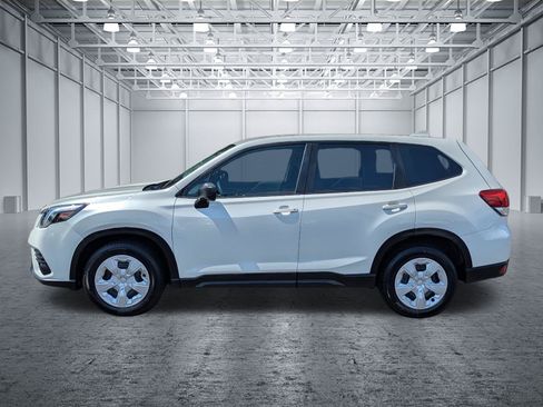 Used 2022 Subaru Forester Limited AWD/4WD image 2