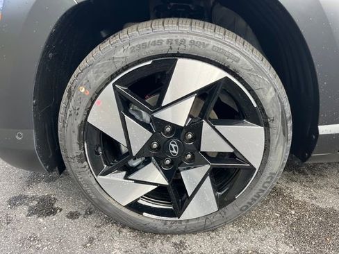New 2026 Hyundai Kona Limited FWD image 10