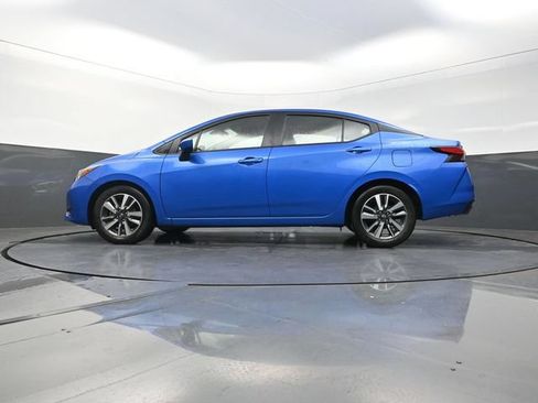 Used 2024 Nissan Versa SV FWD image 34