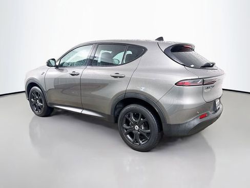 Used 2024 Dodge Hornet GT w/ GT Blacktop Package image 5