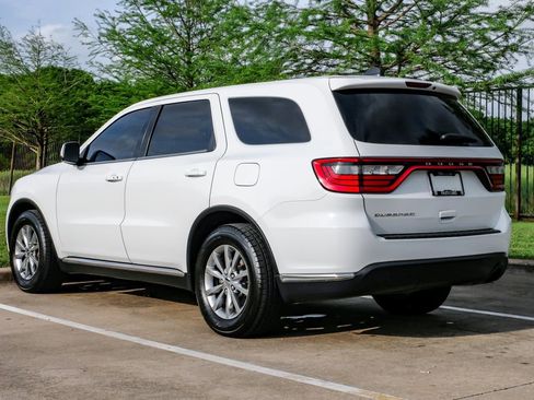 Used 2018 Dodge Durango SXT w/ 3rd Row Seating Group RWD image 15