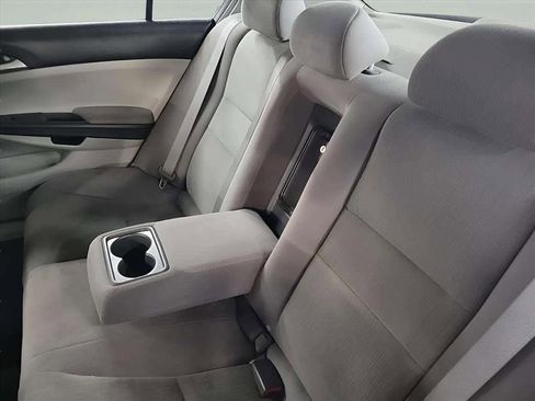 Used 2011 Honda Accord LX image 17