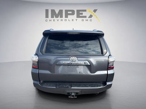 Used 2018 Toyota 4Runner SR5 Premium AWD/4WD image 3