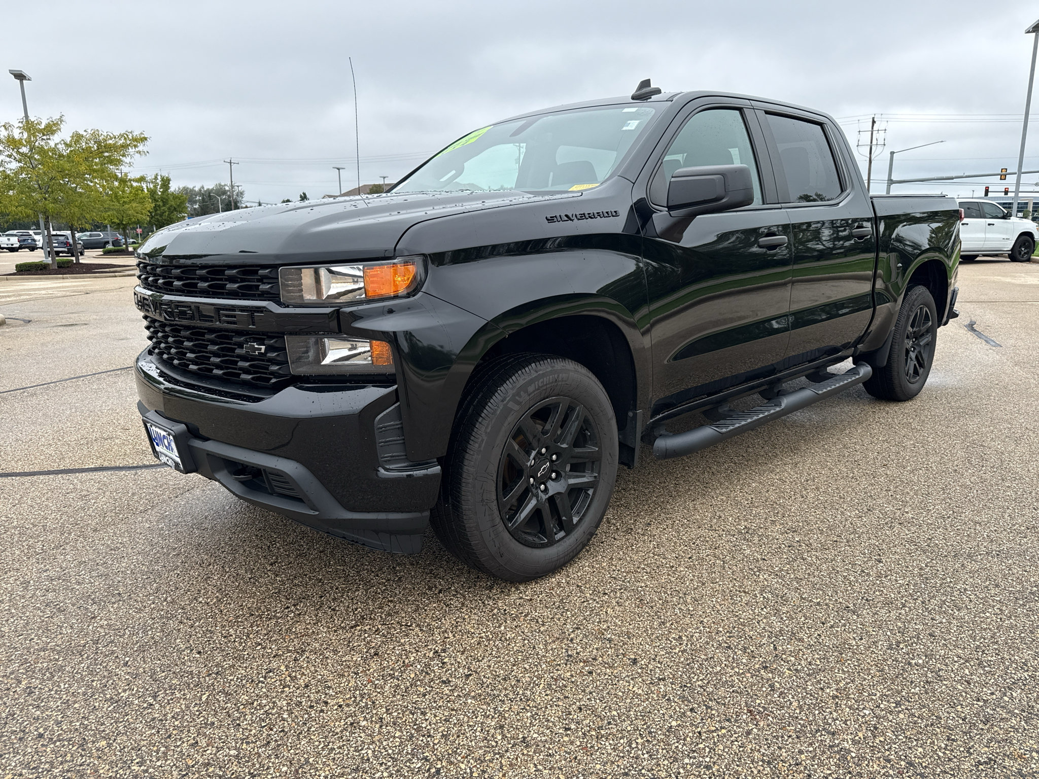 Used 2021 Chevrolet Silverado 1500 Custom w/ Rally Edition AWD/4WD image 1