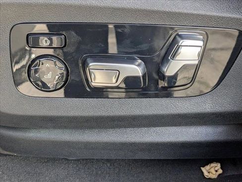 New 2026 BMW X6 M60i w/ Parking Assistance Package image 4