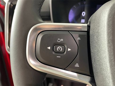Used 2024 Volvo XC40 B5 Plus w/ Protection Package Premier image 13