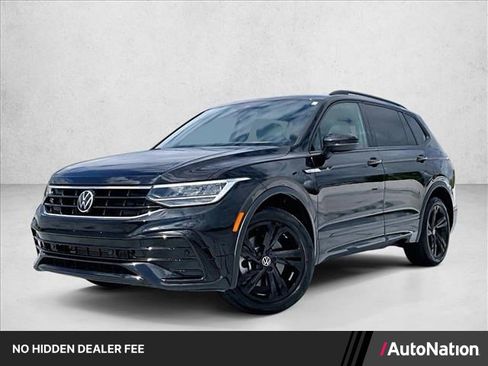 Used 2024 Volkswagen Tiguan SE R-Line FWD image 1
