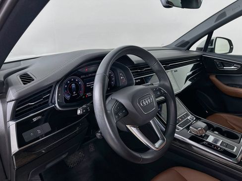 Used 2023 Audi Q7 3.0T Premium Plus w/ Premium Plus Package AWD/4WD image 31