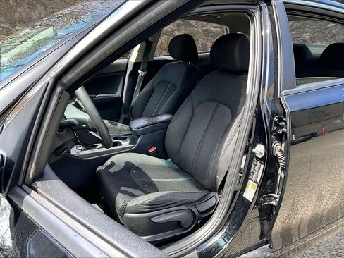 Used 2020 Kia Optima LX image 20