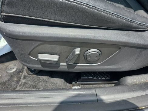 Used 2024 Hyundai Tucson Limited AWD/4WD image 22