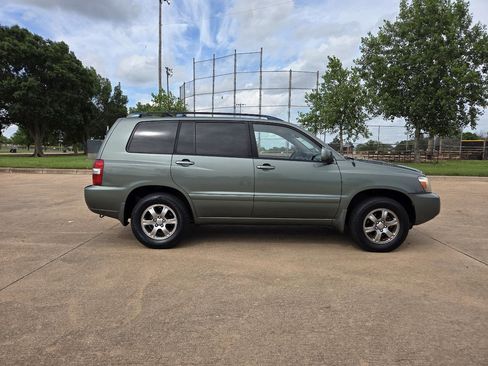 Used 2005 Toyota Highlander 2WD V6 image 7