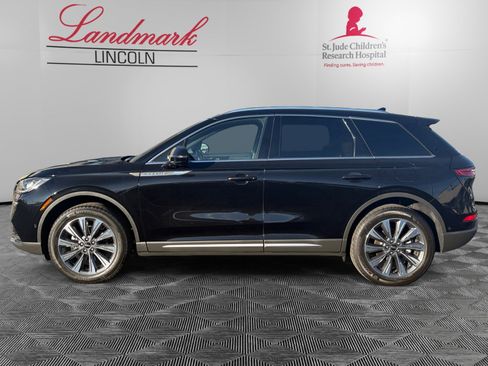 Certified 2022 Lincoln Corsair Reserve w/ Equipment Group 201A image 2