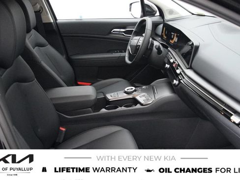 New 2026 Kia Sportage EX AWD/4WD image 16