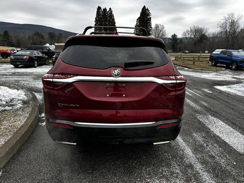 Used 2021 Buick Enclave Essence w/ Sound and Sites Package image 2