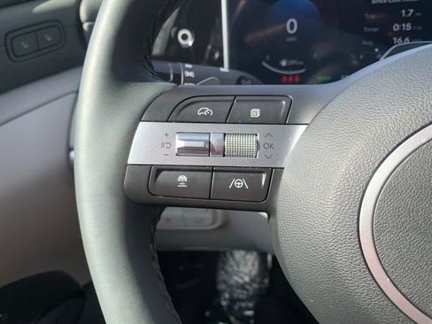 Certified 2025 Hyundai Tucson Limited image 27