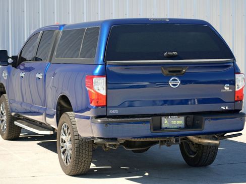 Used 2016 Nissan Titan SL image 47