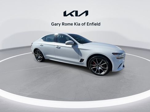 Used 2025 Genesis G70 2.5T image 2