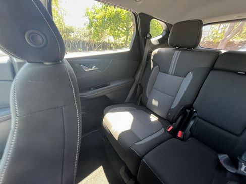 Used 2026 Chevrolet Blazer LT FWD image 40