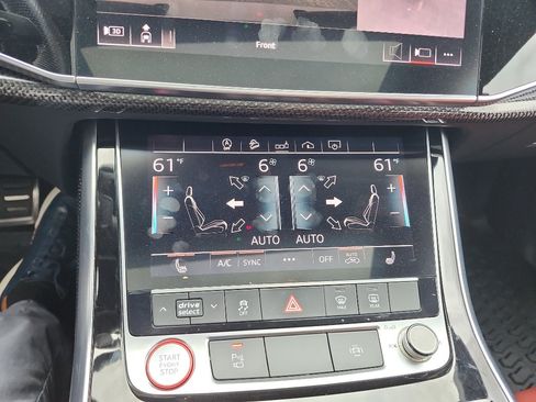 Used 2020 Audi SQ7 Premium Plus AWD/4WD image 25