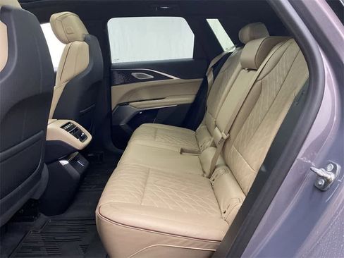 Certified 2025 Cadillac Lyriq Luxury w/ Nappa Leather Package image 17