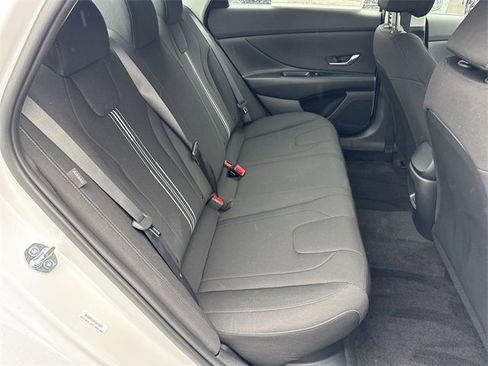 New 2026 Hyundai Elantra Blue image 15