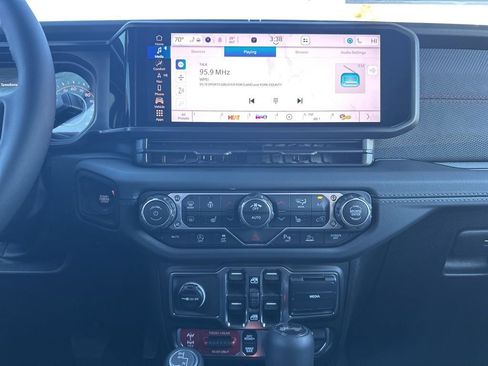 New 2026 Jeep Wrangler Unlimited Rubicon w/ Safety Group image 19