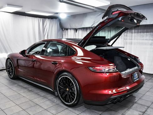Used 2023 Porsche Panamera Platinum Edition image 66