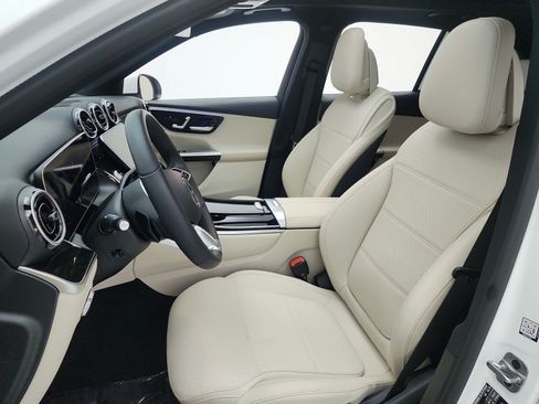 Certified 2026 Mercedes-Benz GLC 300 4MATIC image 15