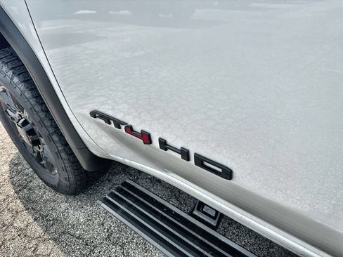 New 2026 GMC Sierra 2500 AT4 w/ AT4 Premium Plus Package AWD/4WD image 14
