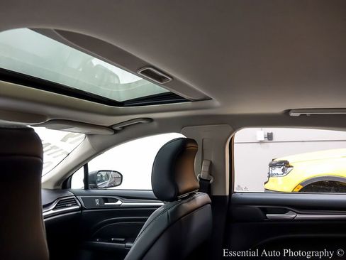 Certified 2019 Ford Fusion Titanium FWD image 13
