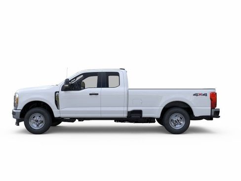 New 2026 Ford F250 XL w/ XL Chrome Package image 4