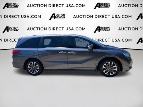 Used 2024 Honda Odyssey EX-L image 24